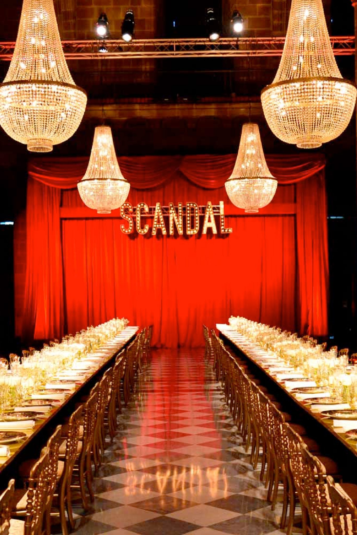 2Mesa de trabajo 1-80